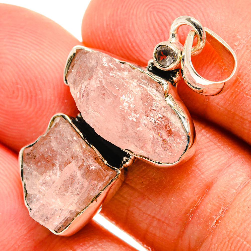 Rose Quartz Pendants handcrafted by Anasilvercos - PD25619