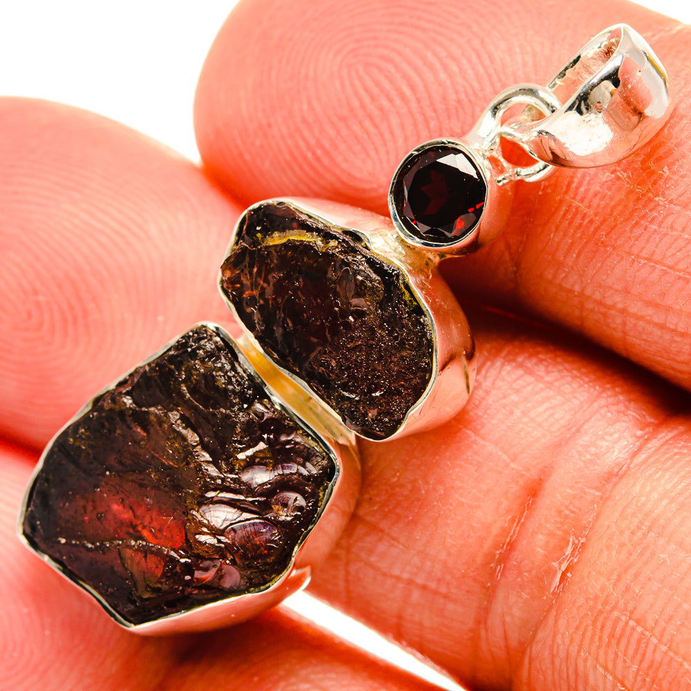 Garnet Pendants handcrafted by Anasilvercos - PD25620