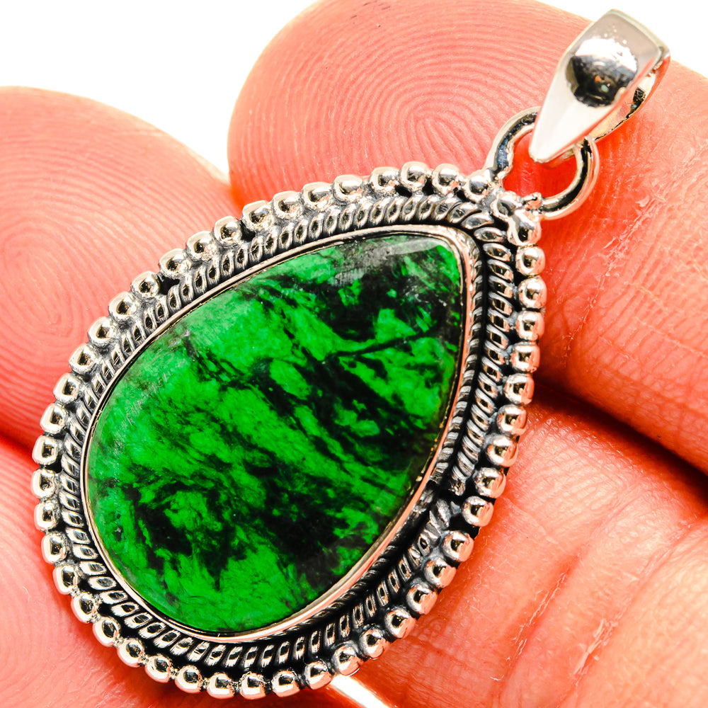 Maw Sit Sit Pendants handcrafted by Anasilvercos - PD25646