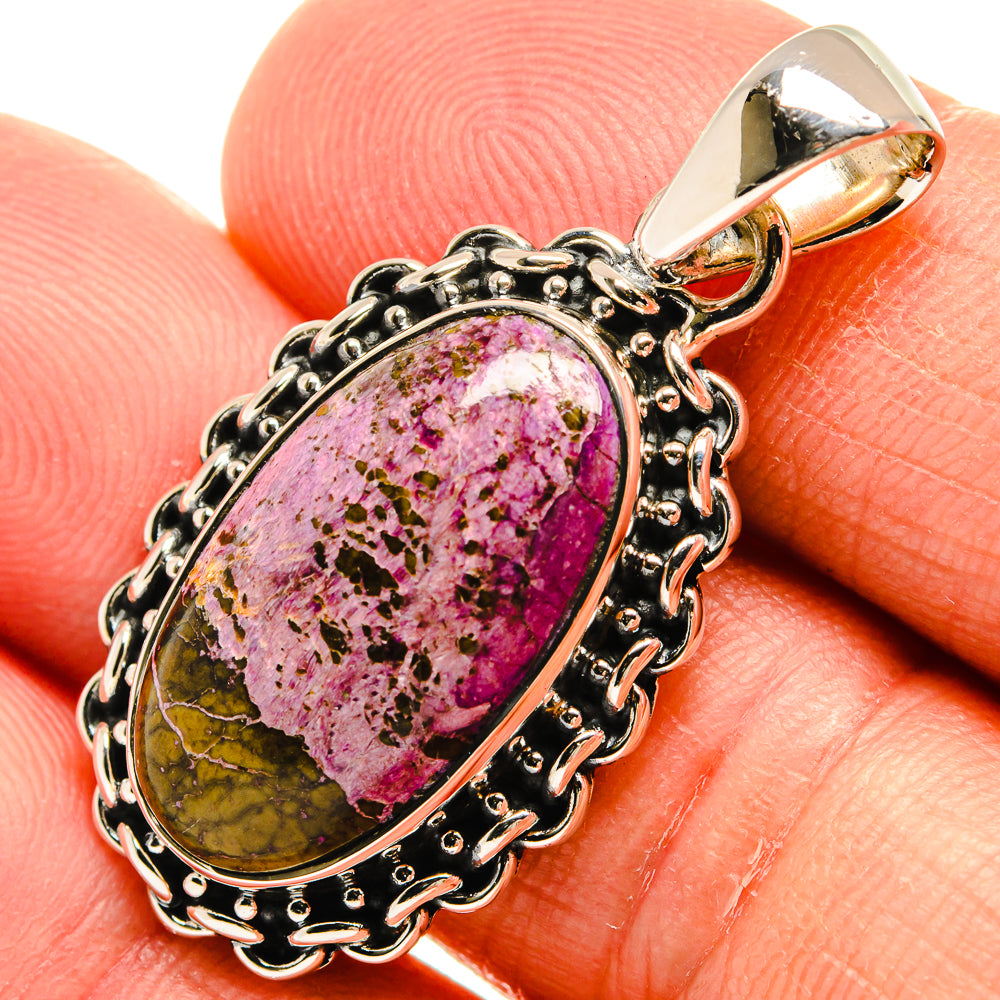 Stichtite Pendants handcrafted by Anasilvercos - PD25653
