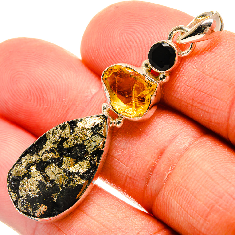 Pyrite Pendants handcrafted by Anasilvercos - PD25655