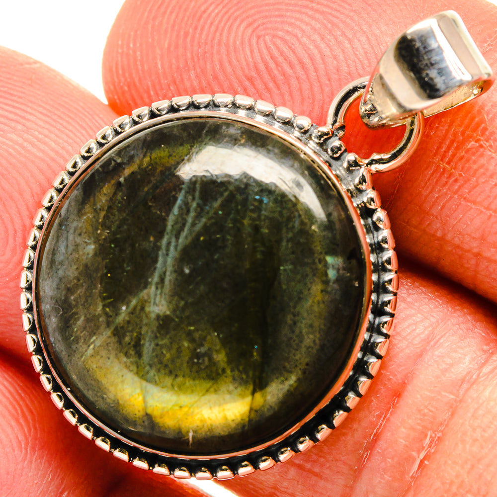 Labradorite Pendants handcrafted by Anasilvercos - PD25695