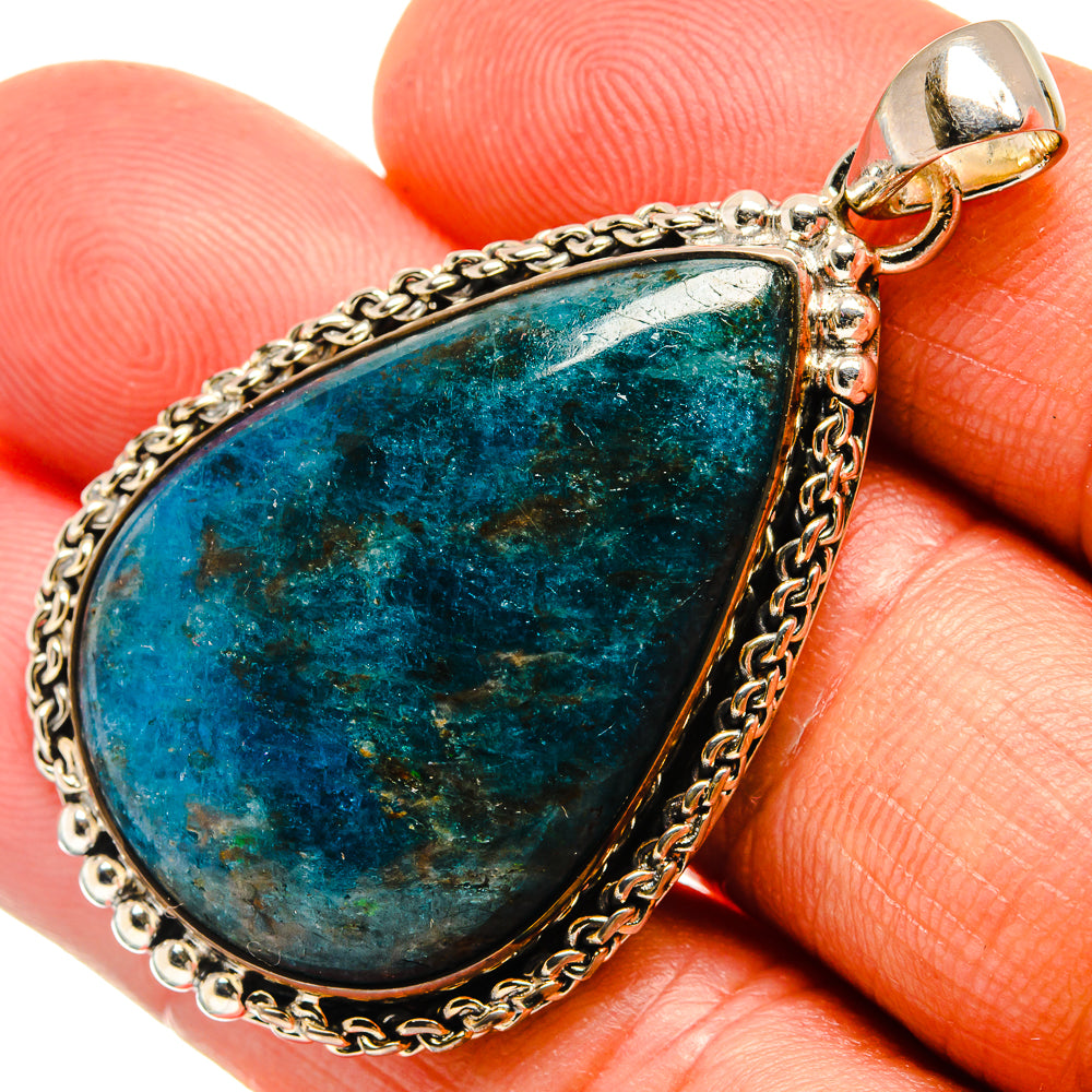 Apatite Pendants handcrafted by Anasilvercos - PD25711