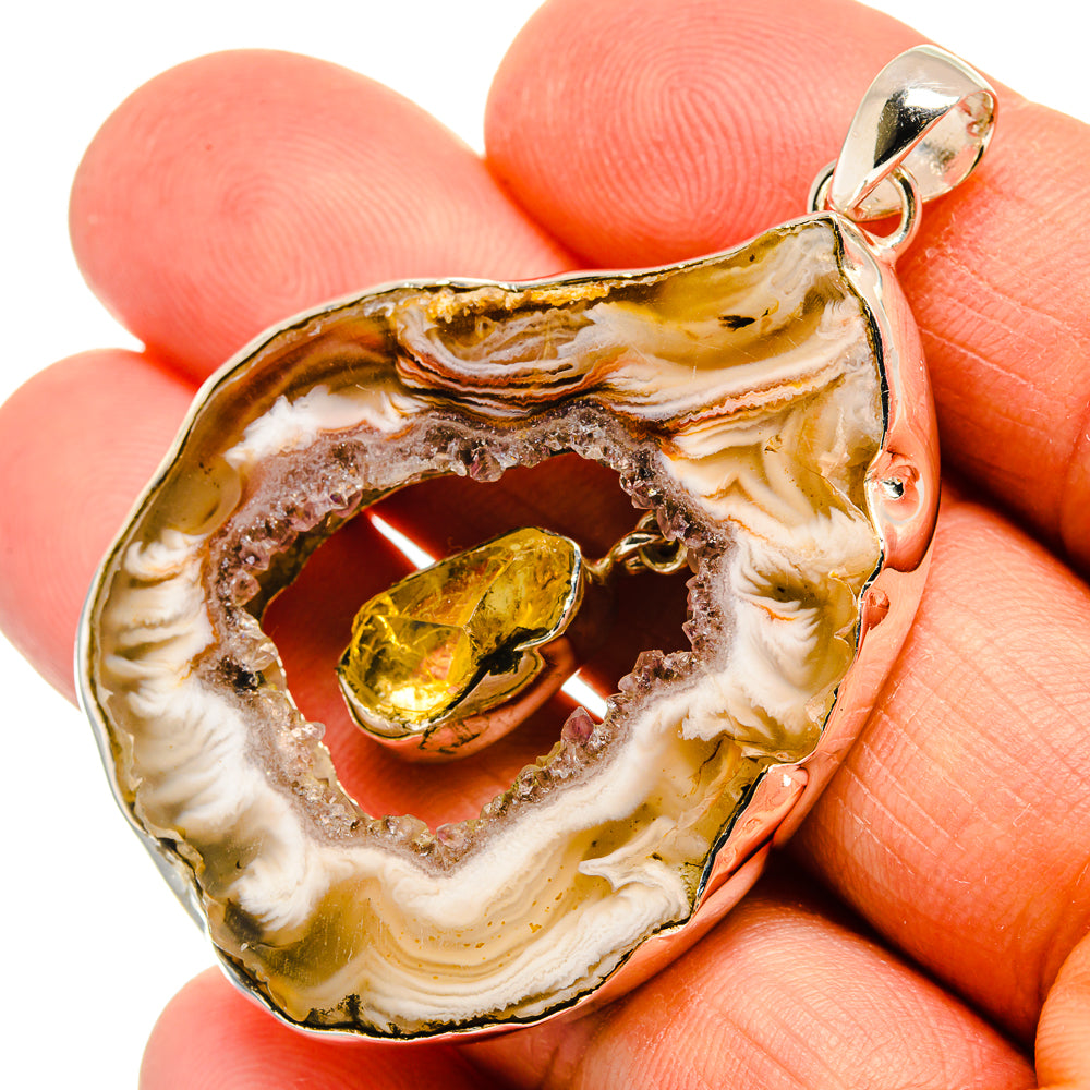 Occo Geode Pendants handcrafted by Anasilvercos - PD25819