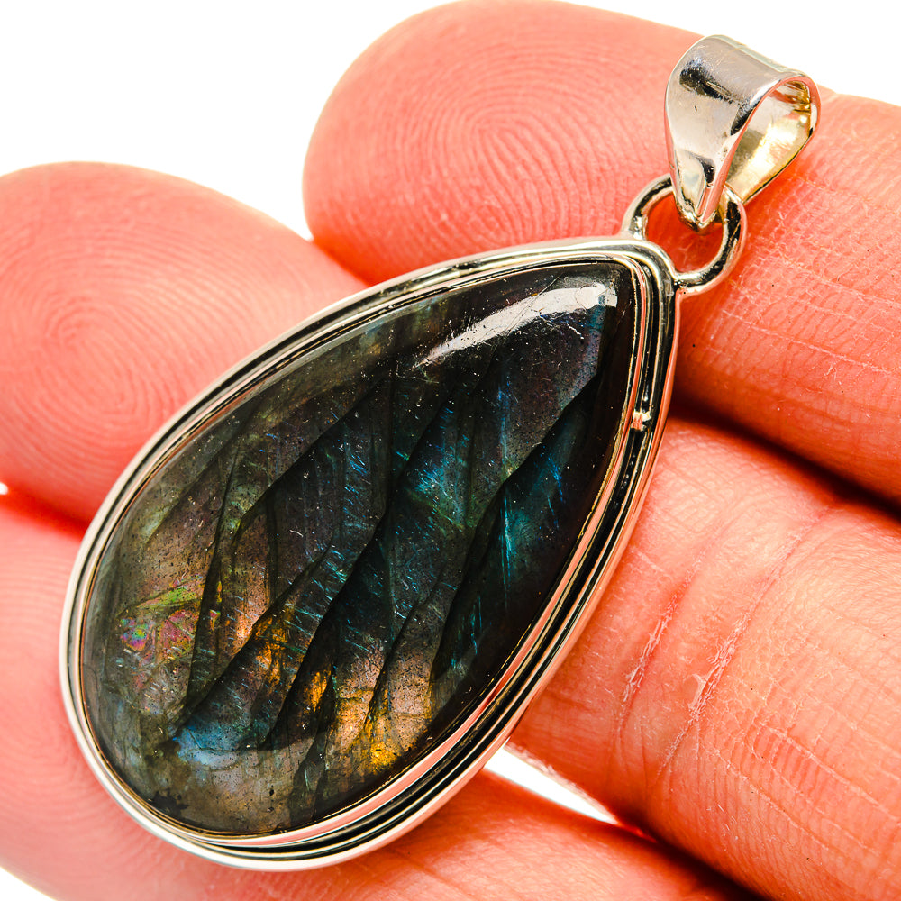 Labradorite Pendants handcrafted by Anasilvercos - PD25963