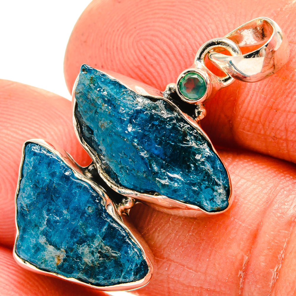 Apatite Pendants handcrafted by Anasilvercos - PD26225