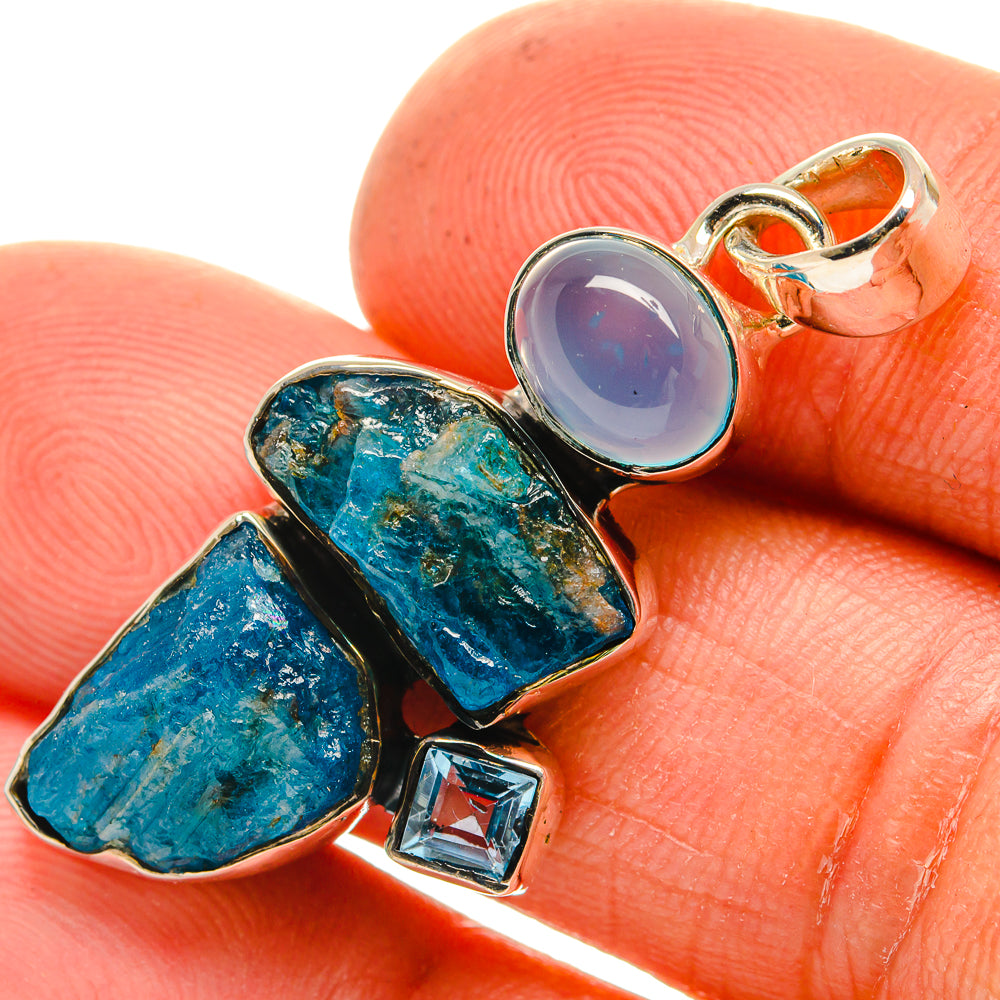 Apatite Pendants handcrafted by Anasilvercos - PD26227