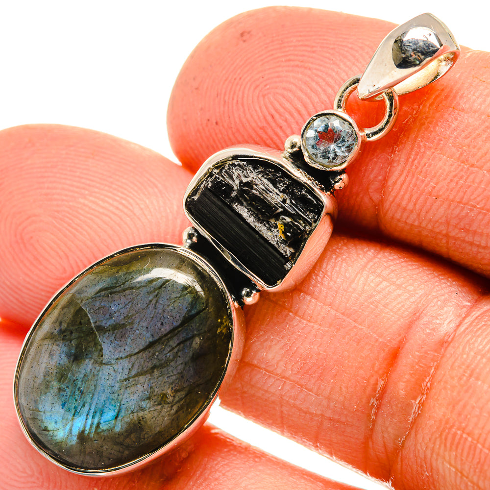 Labradorite Pendants handcrafted by Anasilvercos - PD26230