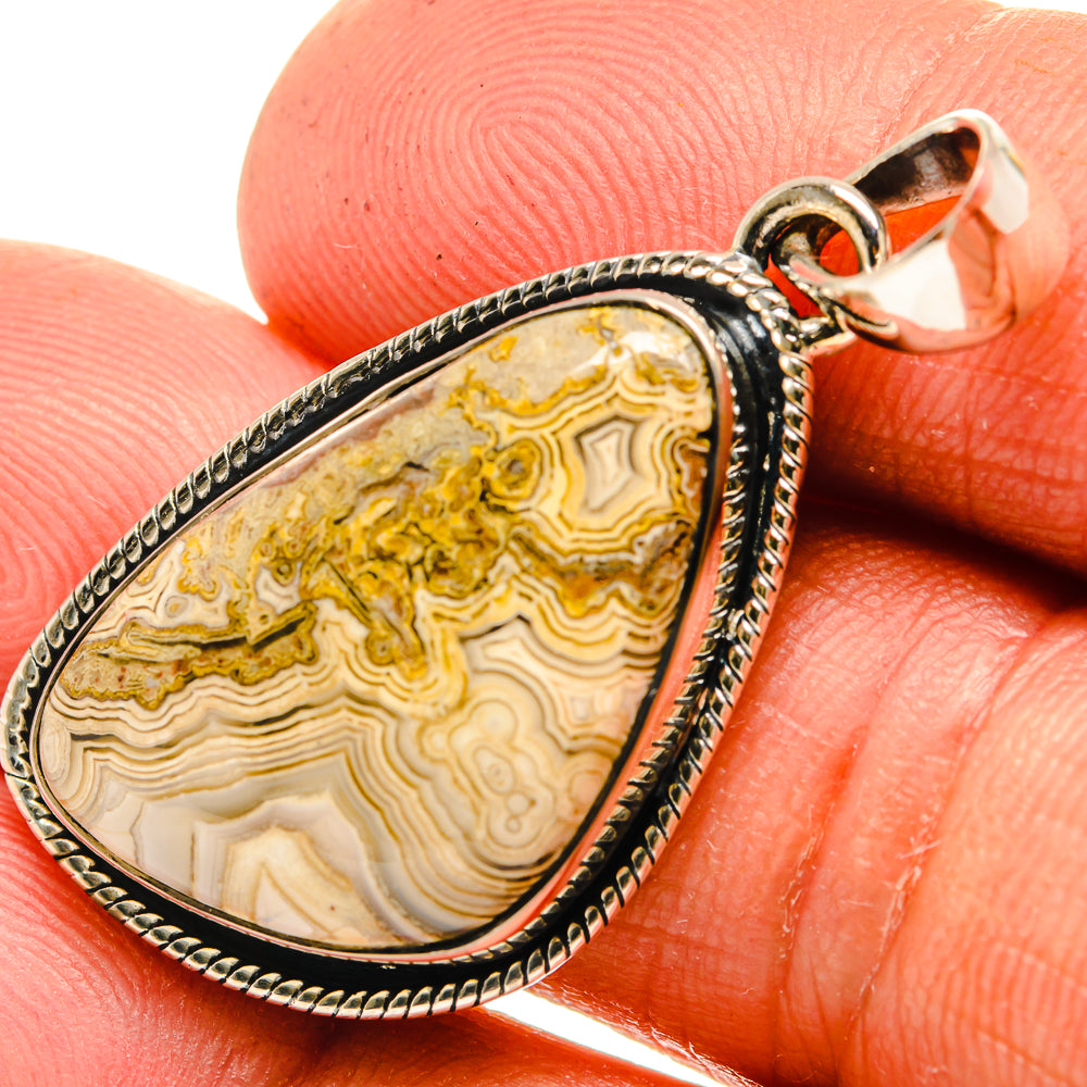 Laguna Lace Agate Pendants handcrafted by Anasilvercos - PD26239