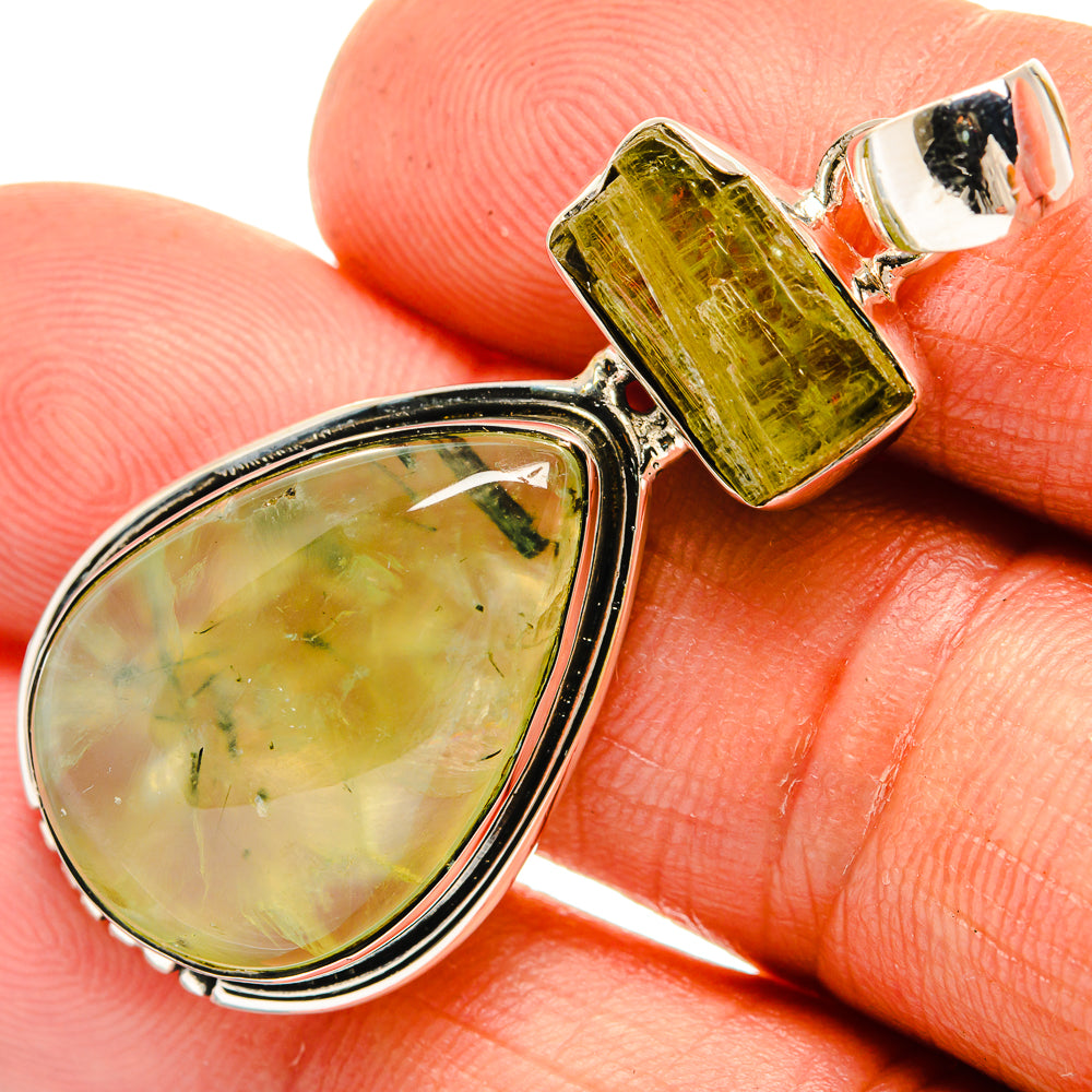 Prehnite Pendants handcrafted by Anasilvercos - PD26406