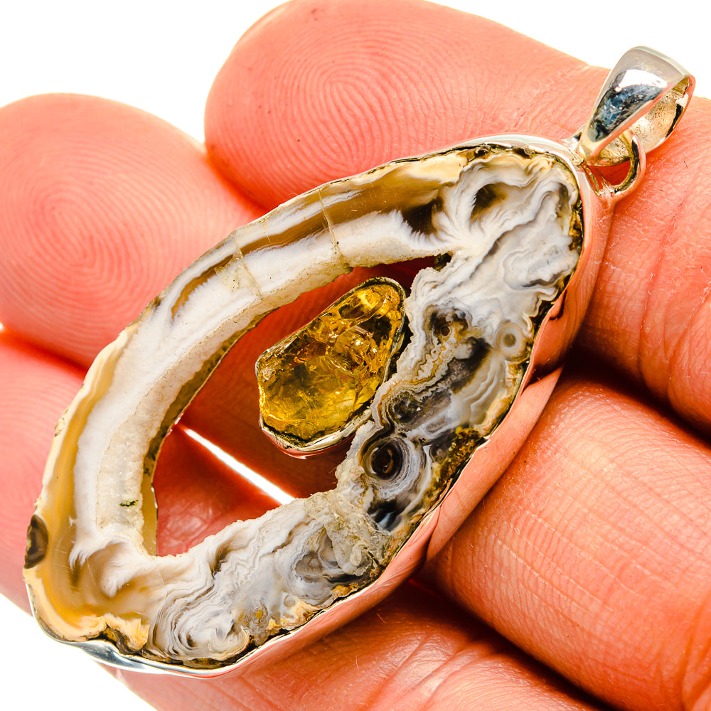 Occo Geode Pendants handcrafted by Anasilvercos - PD26434