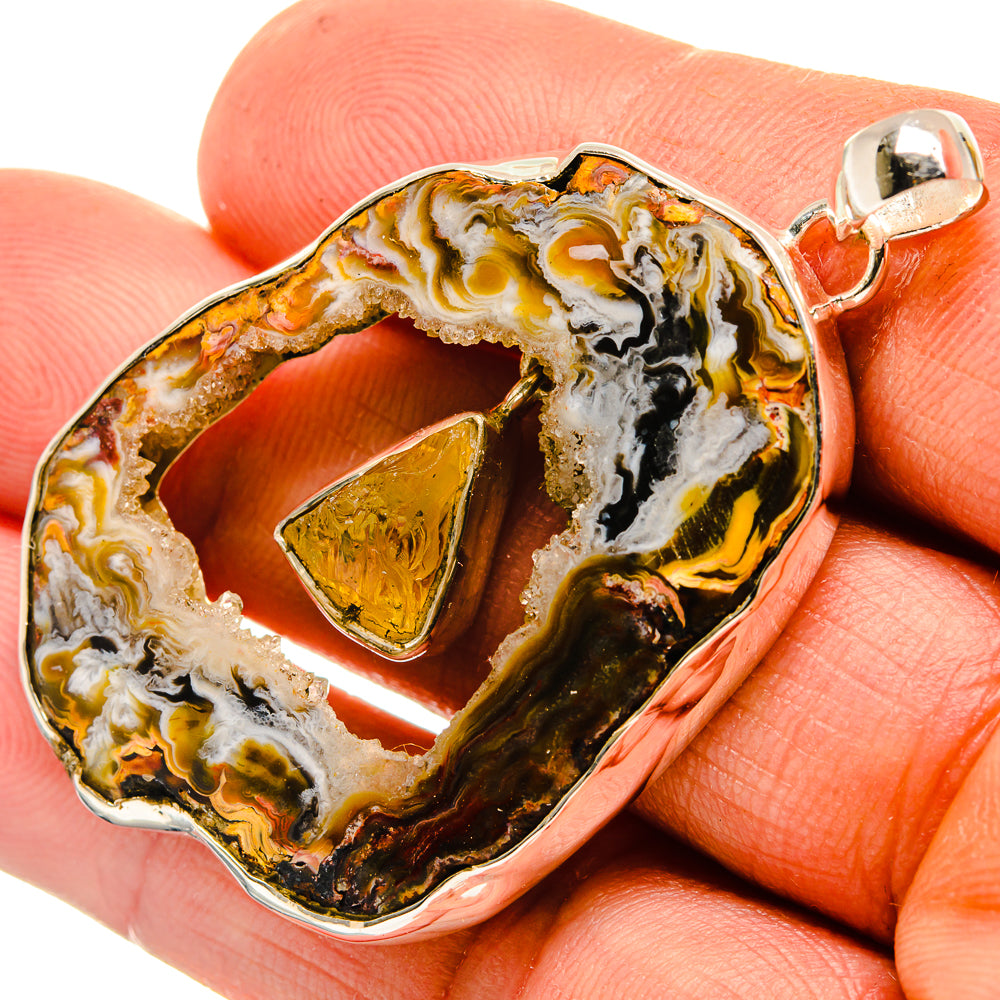 Occo Geode Pendants handcrafted by Anasilvercos - PD26437