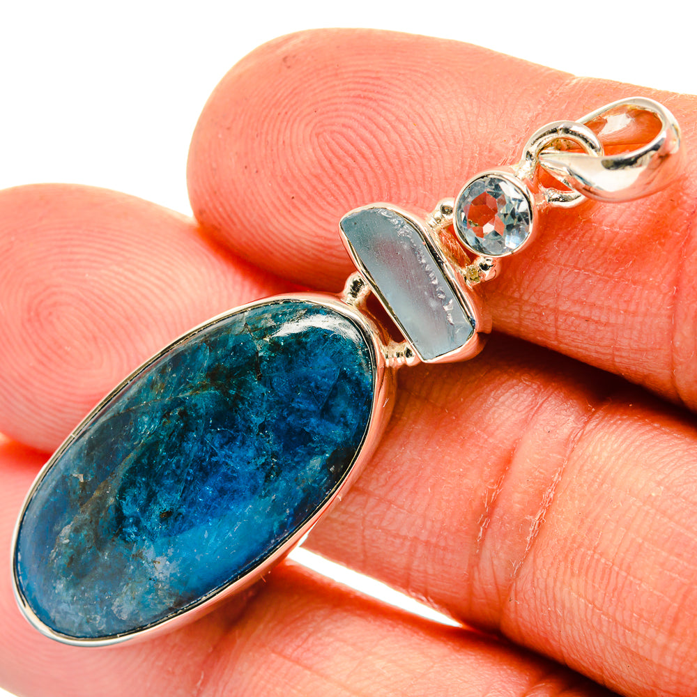 Apatite Pendants handcrafted by Anasilvercos - PD26442