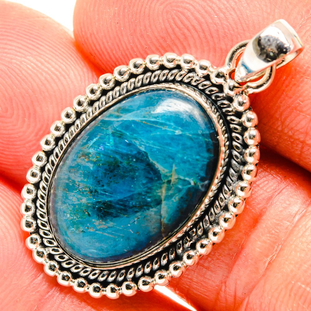 Apatite Pendants handcrafted by Anasilvercos - PD26481