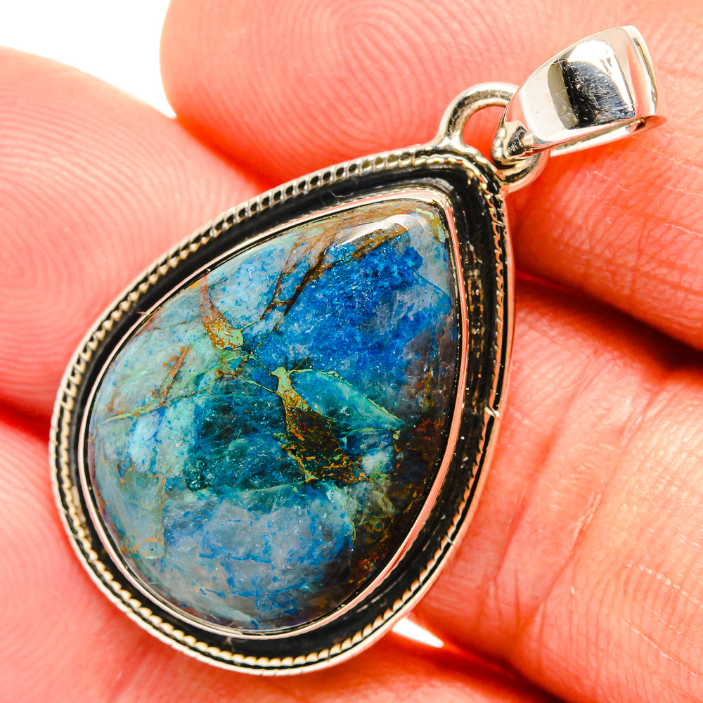 Apatite Pendants handcrafted by Anasilvercos - PD26485