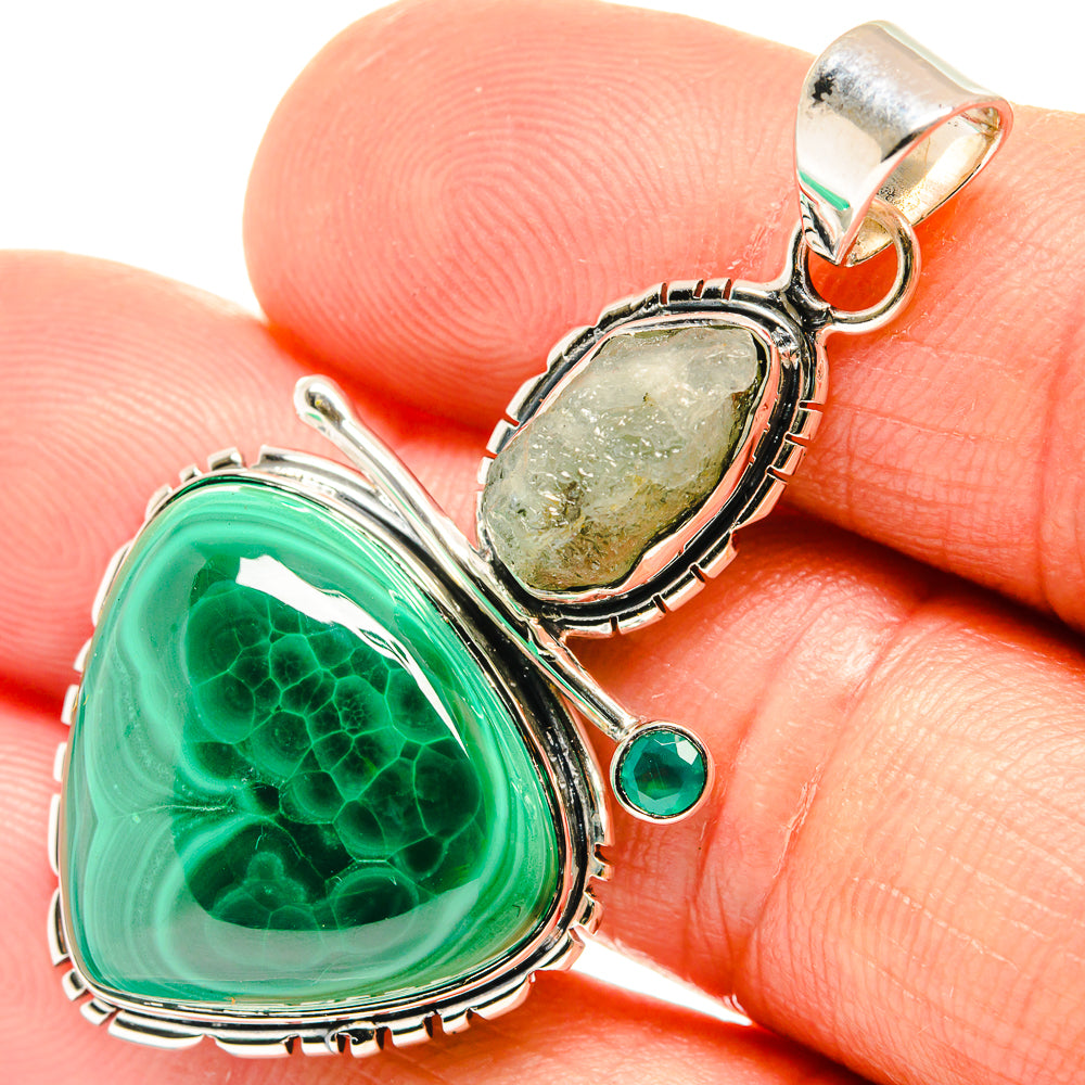 Malachite Pendants handcrafted by Anasilvercos - PD26516