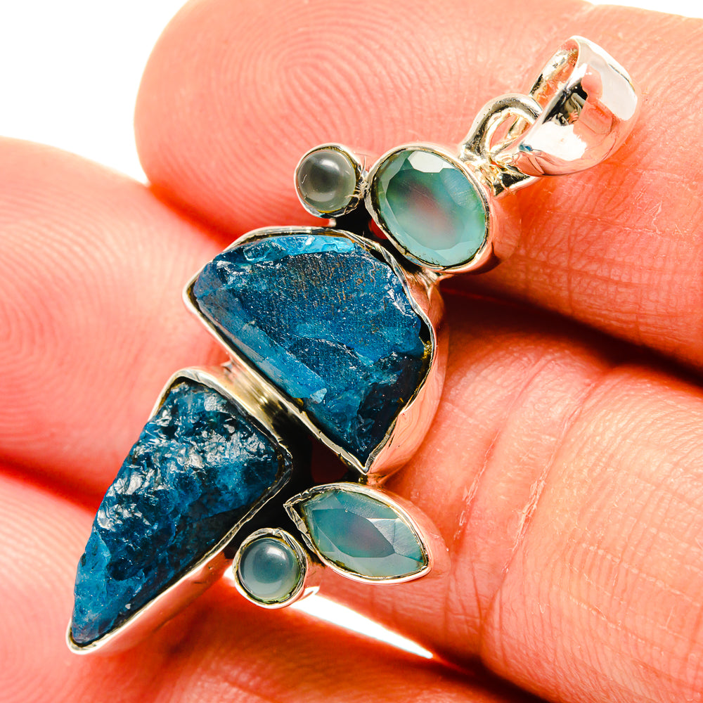 Apatite Pendants handcrafted by Anasilvercos - PD26615