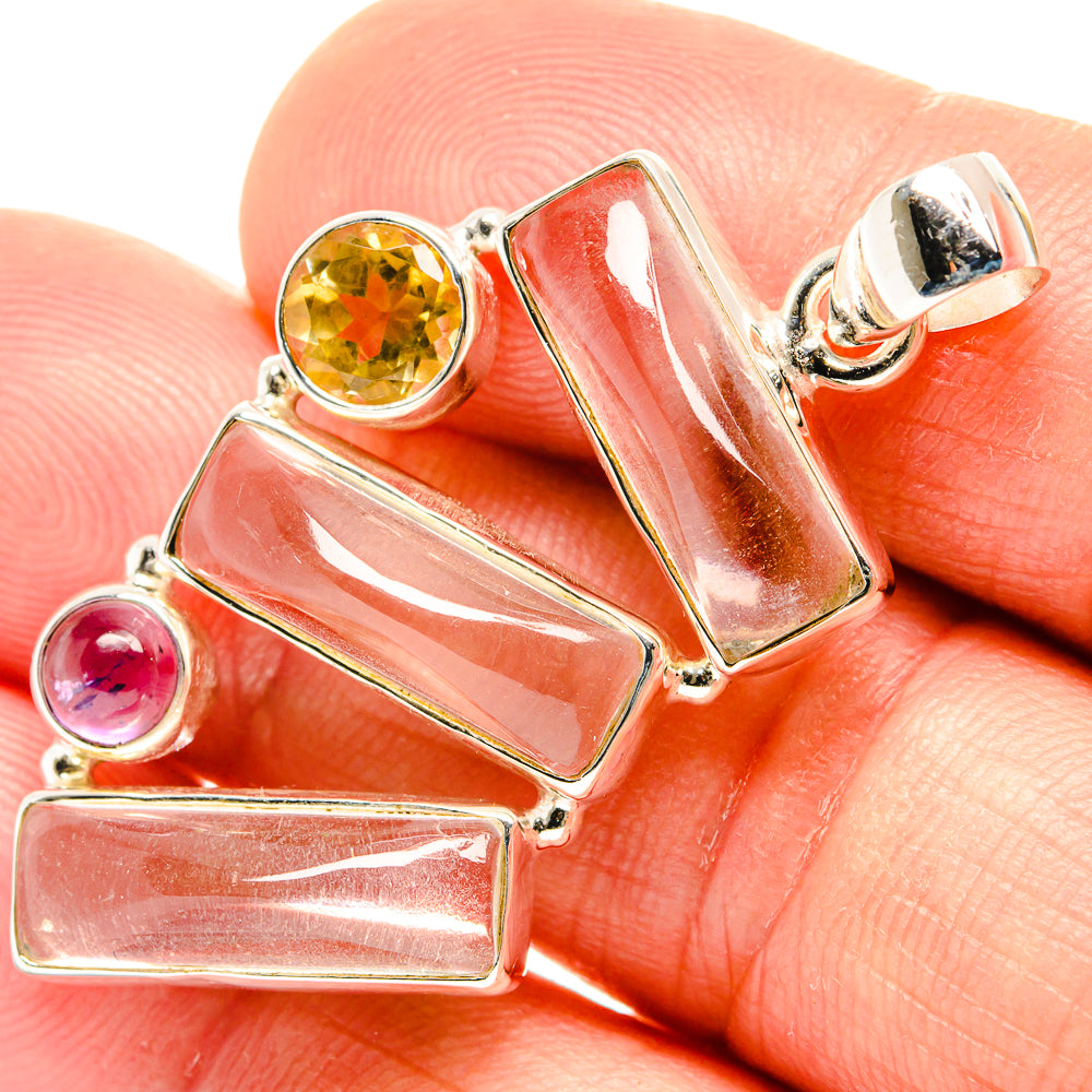 White Quartz Pendants handcrafted by Anasilvercos - PD26620