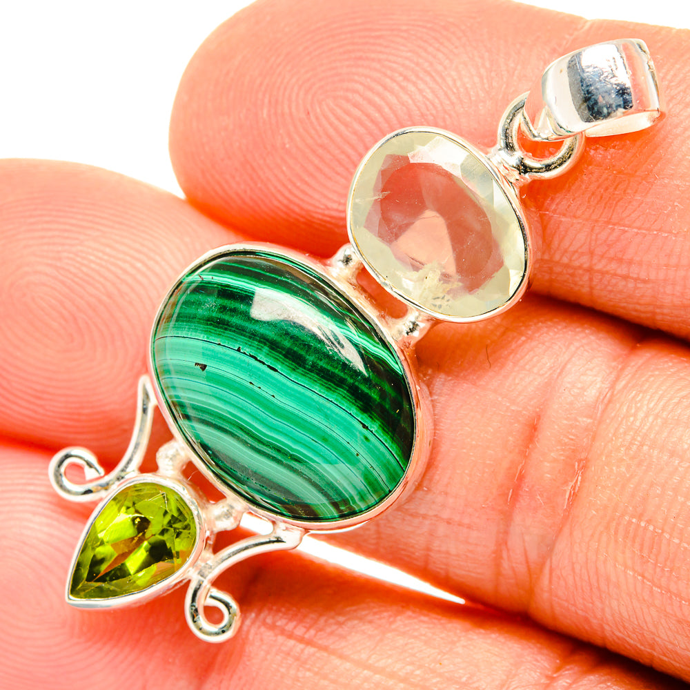 Malachite Pendants handcrafted by Anasilvercos - PD26676