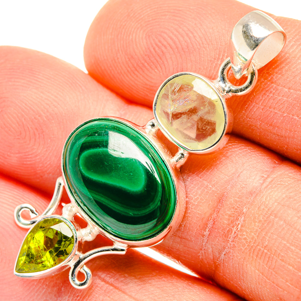 Malachite Pendants handcrafted by Anasilvercos - PD26883