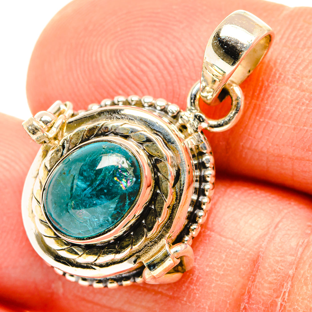 Apatite Pendants handcrafted by Anasilvercos - PD26933