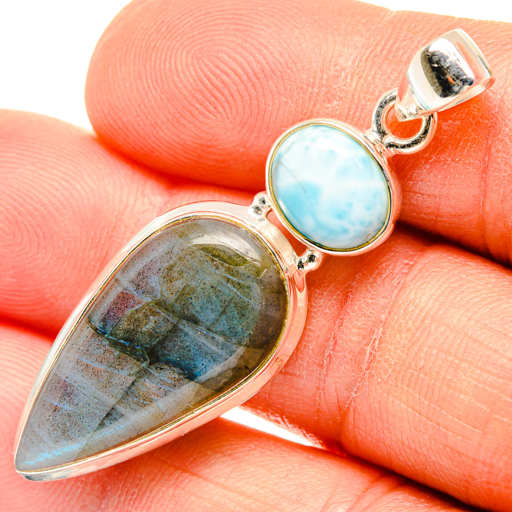 Labradorite Pendants handcrafted by Anasilvercos - PD26946