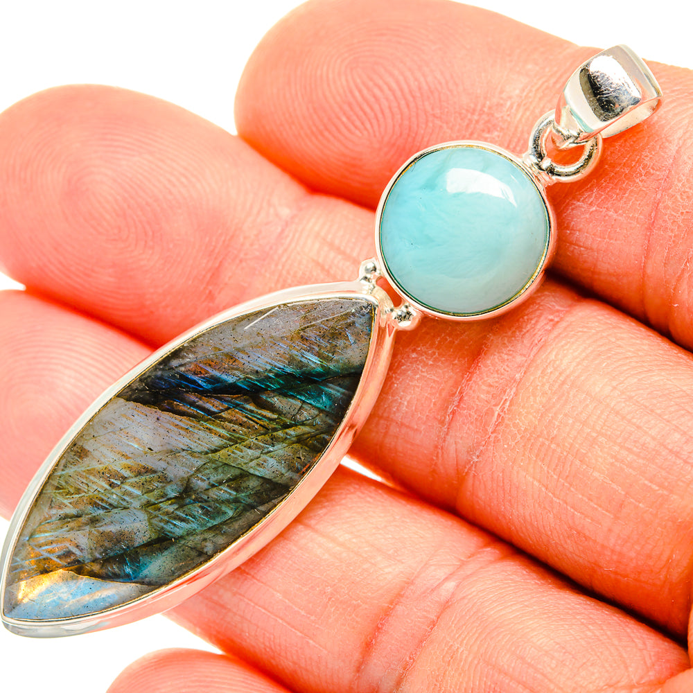 Labradorite Pendants handcrafted by Anasilvercos - PD26951