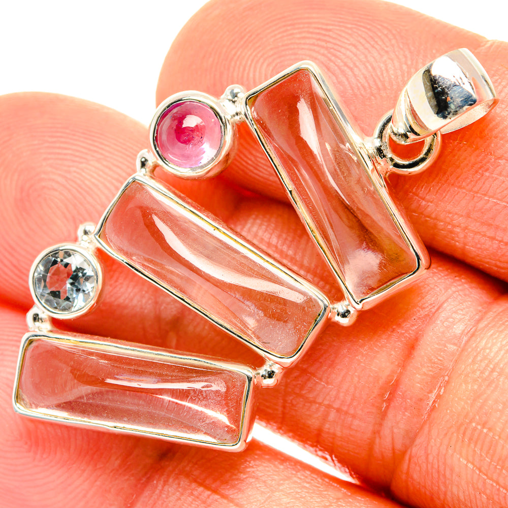 White Quartz Pendants handcrafted by Anasilvercos - PD27023