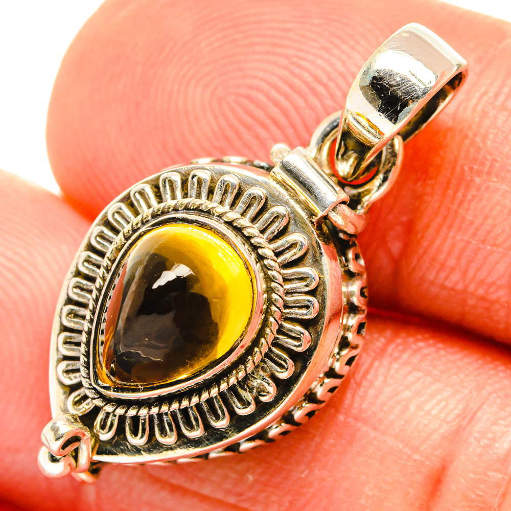 Citrine Pendants handcrafted by Anasilvercos - PD27090