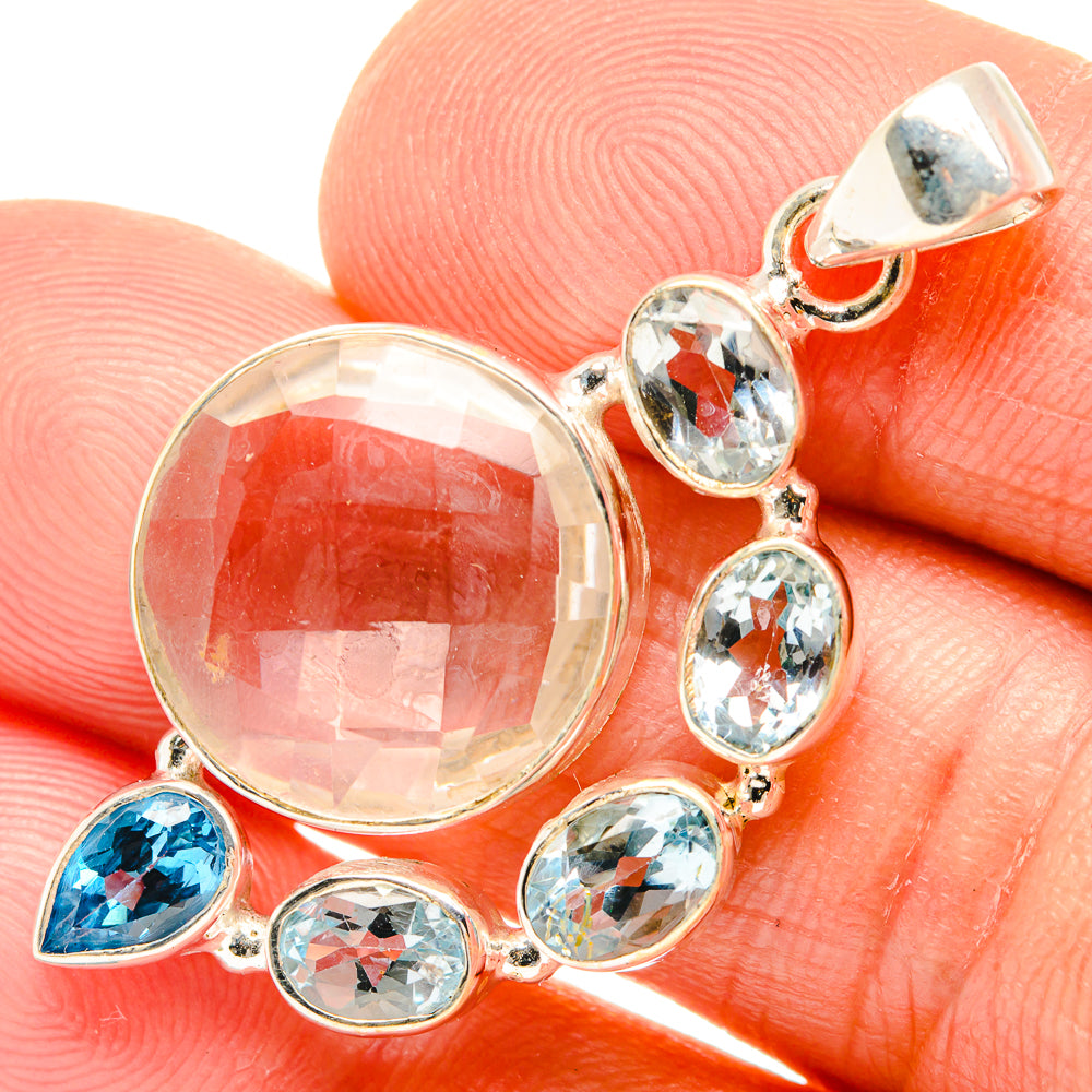 White Quartz Pendants handcrafted by Anasilvercos - PD27205