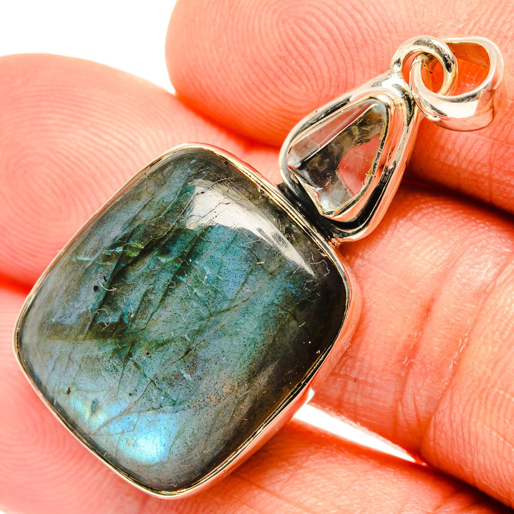 Labradorite Pendants handcrafted by Anasilvercos - PD27245