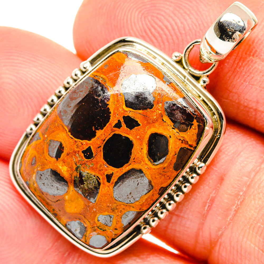 Bauxite Pendants handcrafted by Anasilvercos - PD27313