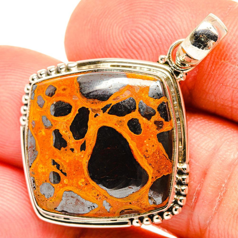 Bauxite Pendants handcrafted by Anasilvercos - PD27315