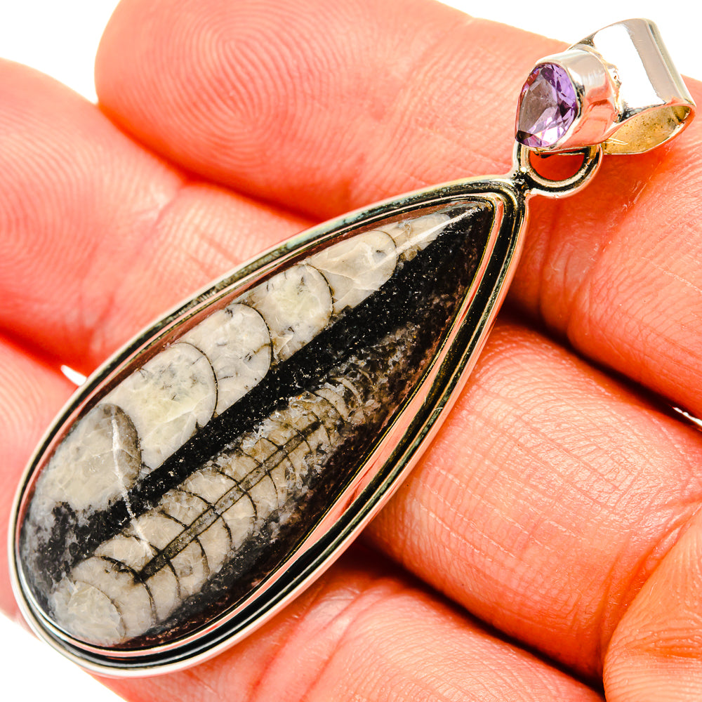 Orthoceras Fossil Pendants handcrafted by Anasilvercos - PD27385