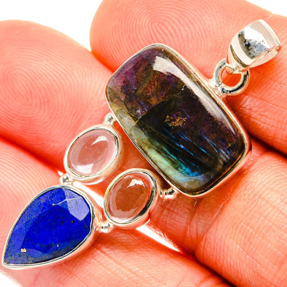 Labradorite Pendants handcrafted by Anasilvercos - PD27418