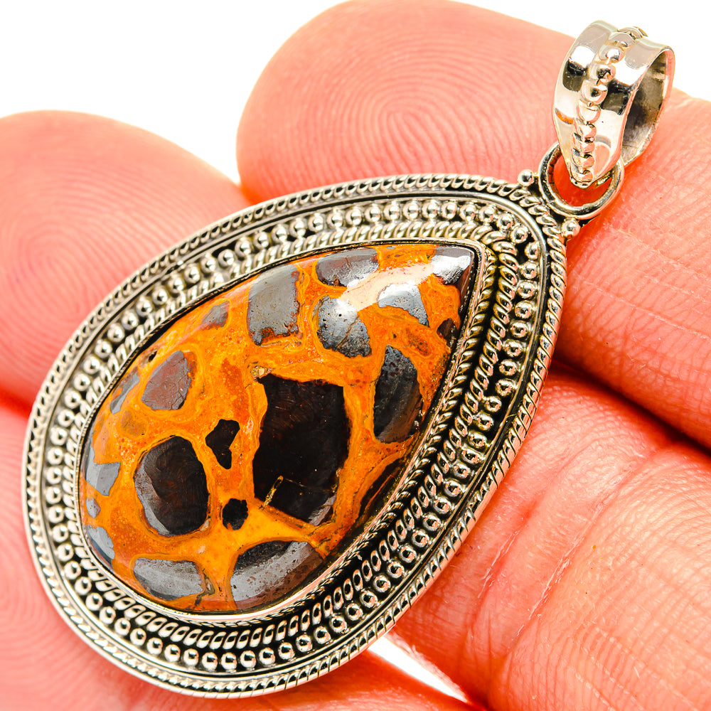 Bauxite Pendants handcrafted by Anasilvercos - PD27502