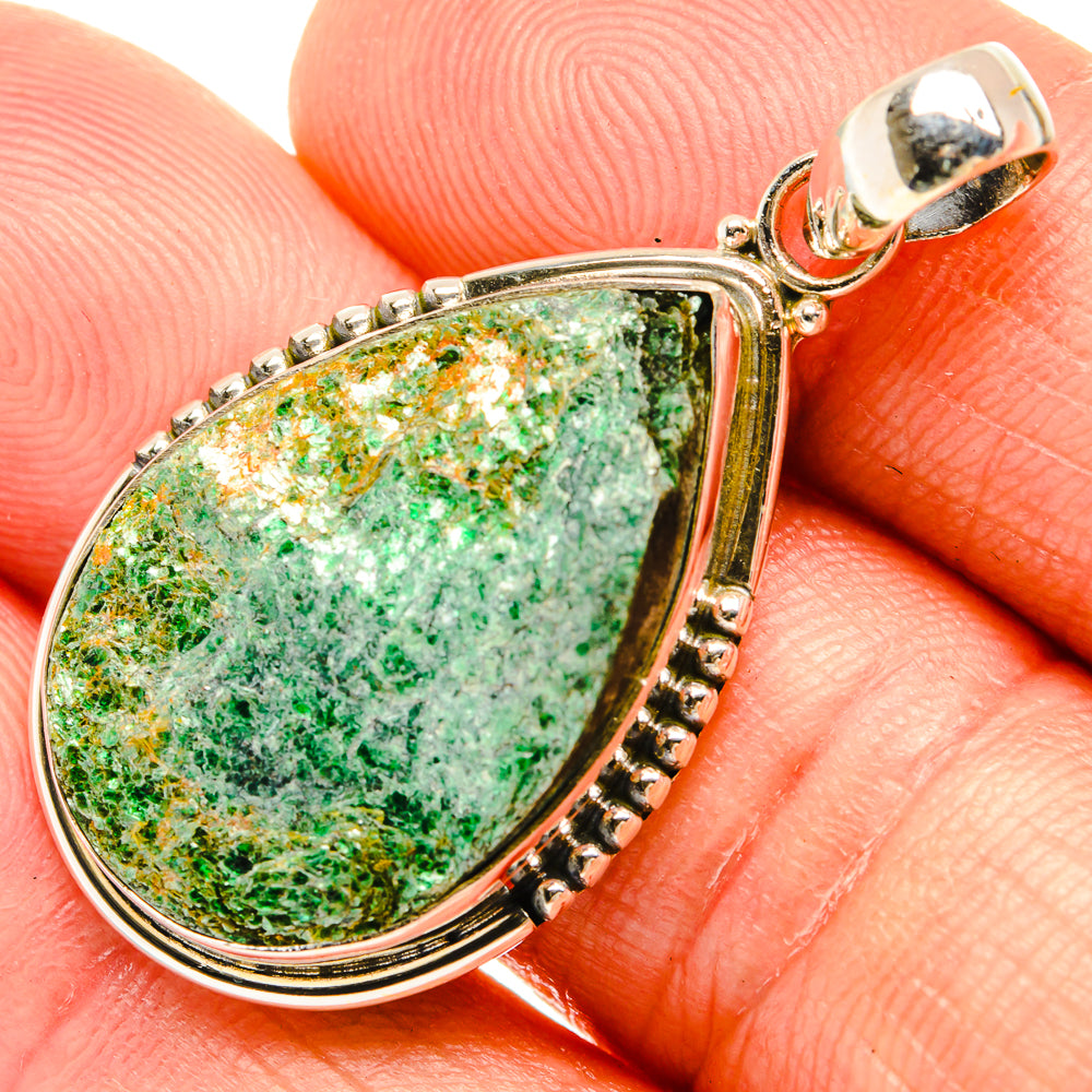 Green Fuchsite Pendants handcrafted by Anasilvercos - PD27614