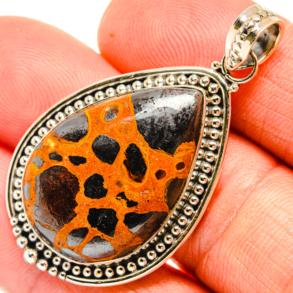 Bauxite Pendants handcrafted by Anasilvercos - PD27627