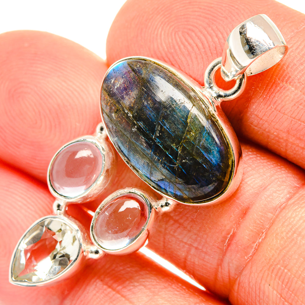 Labradorite Pendants handcrafted by Anasilvercos - PD27761