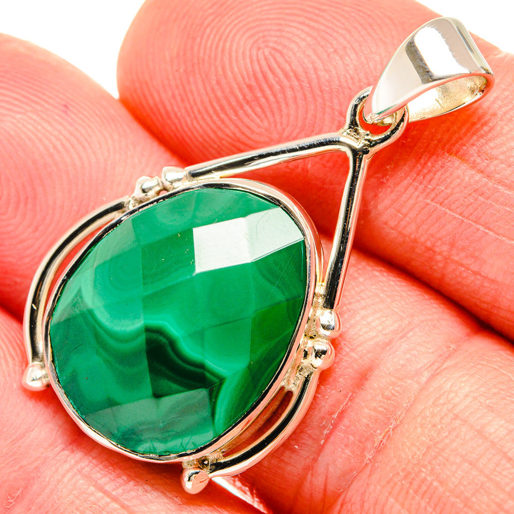 Malachite Pendants handcrafted by Anasilvercos - PD27943