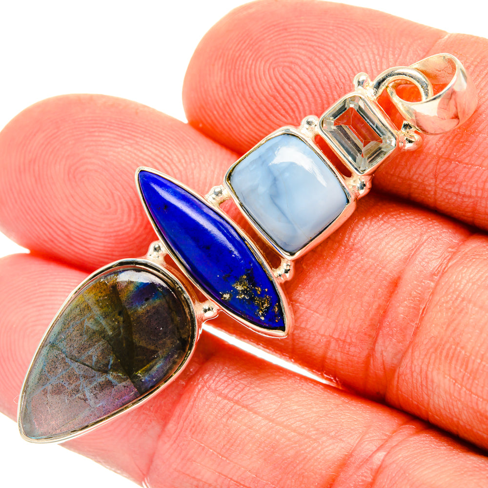 Labradorite Pendants handcrafted by Anasilvercos - PD28078
