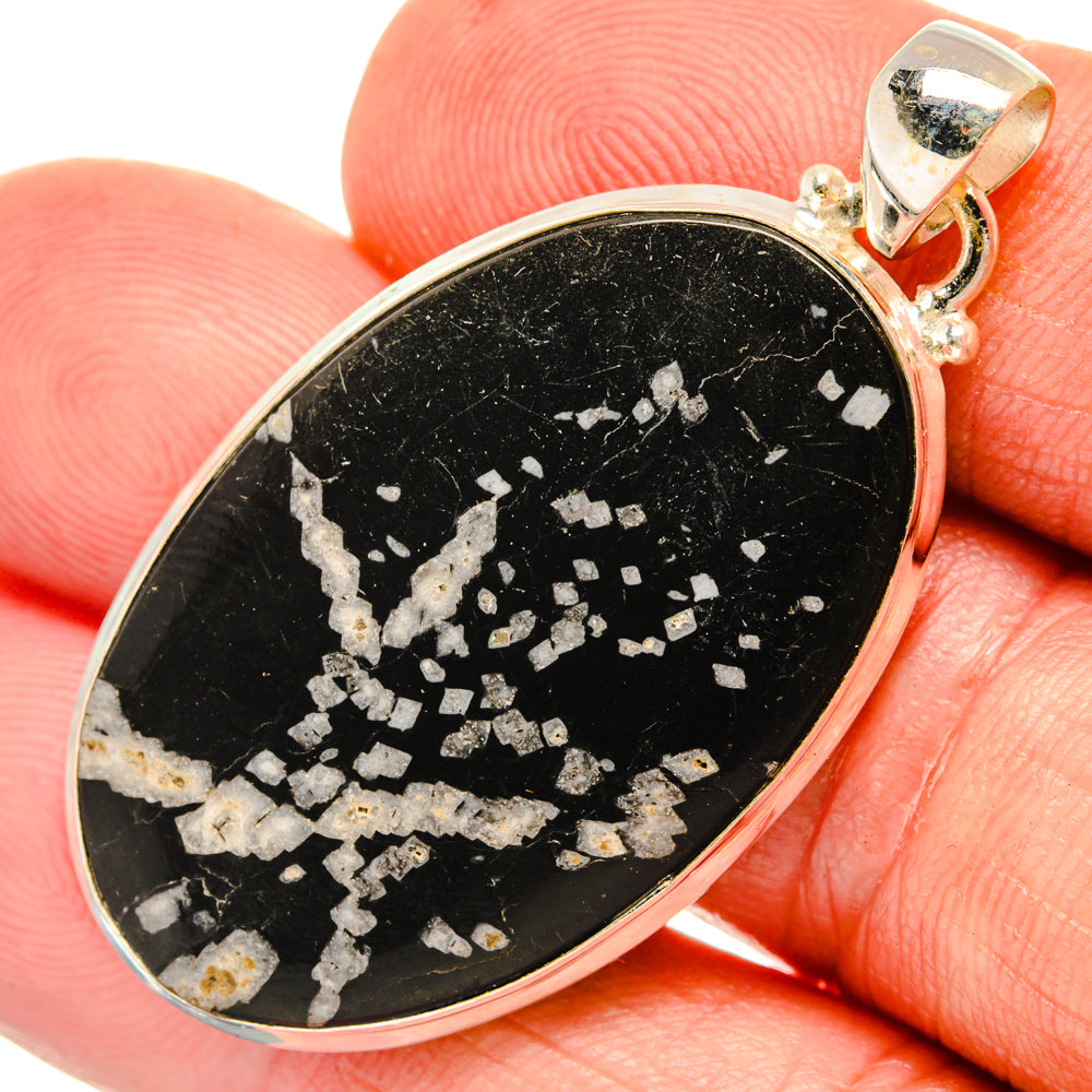 Chrysanthemum Stone Pendants handcrafted by Anasilvercos - PD28115