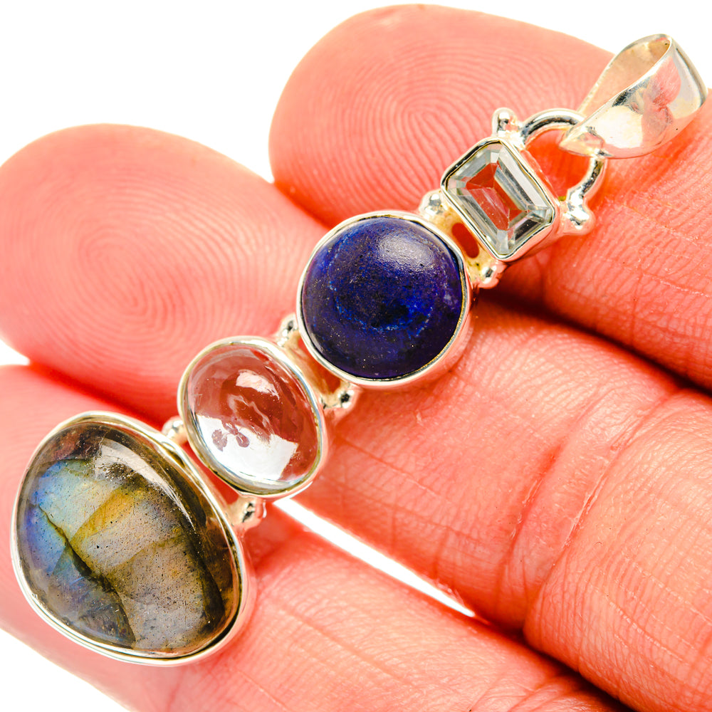 Labradorite Pendants handcrafted by Anasilvercos - PD28126