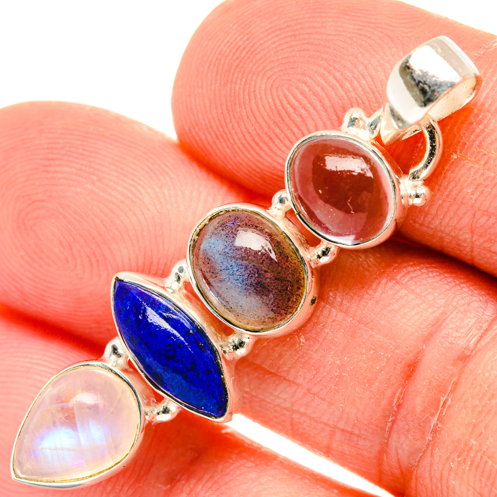 Labradorite Pendants handcrafted by Anasilvercos - PD28224