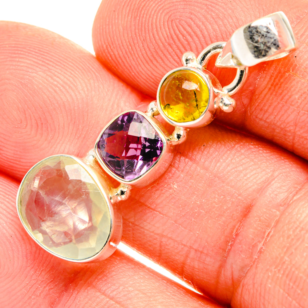 Prehnite Pendants handcrafted by Anasilvercos - PD28249