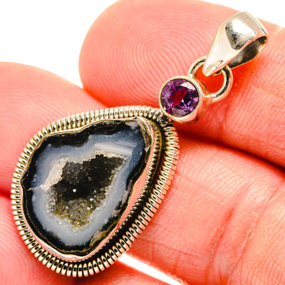 Coconut Geode Slice Pendants handcrafted by Anasilvercos - PD28293