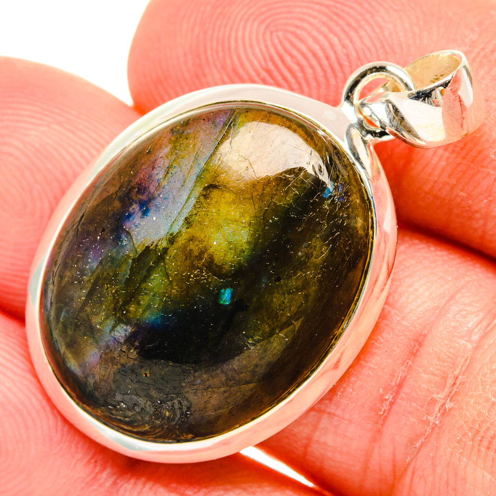 Labradorite Pendants handcrafted by Anasilvercos - PD28576