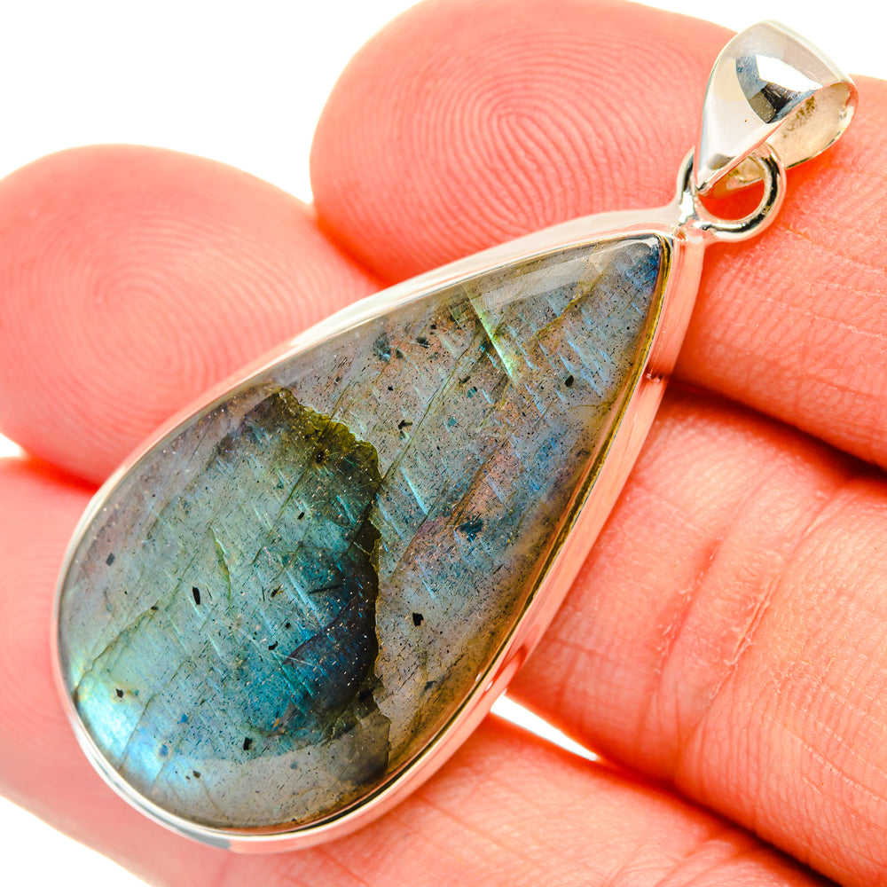Labradorite Pendants handcrafted by Anasilvercos - PD28687