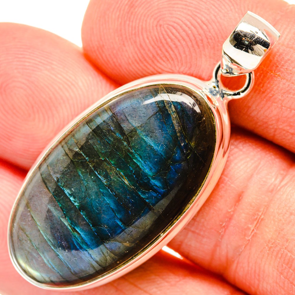 Labradorite Pendants handcrafted by Anasilvercos - PD28706