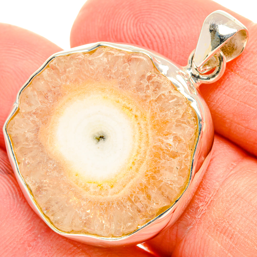 Solar Quartz Pendants handcrafted by Anasilvercos - PD28753